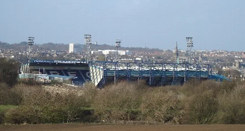 Blick auf das Starks Park Stadion im Süden von Kirkcaldy.